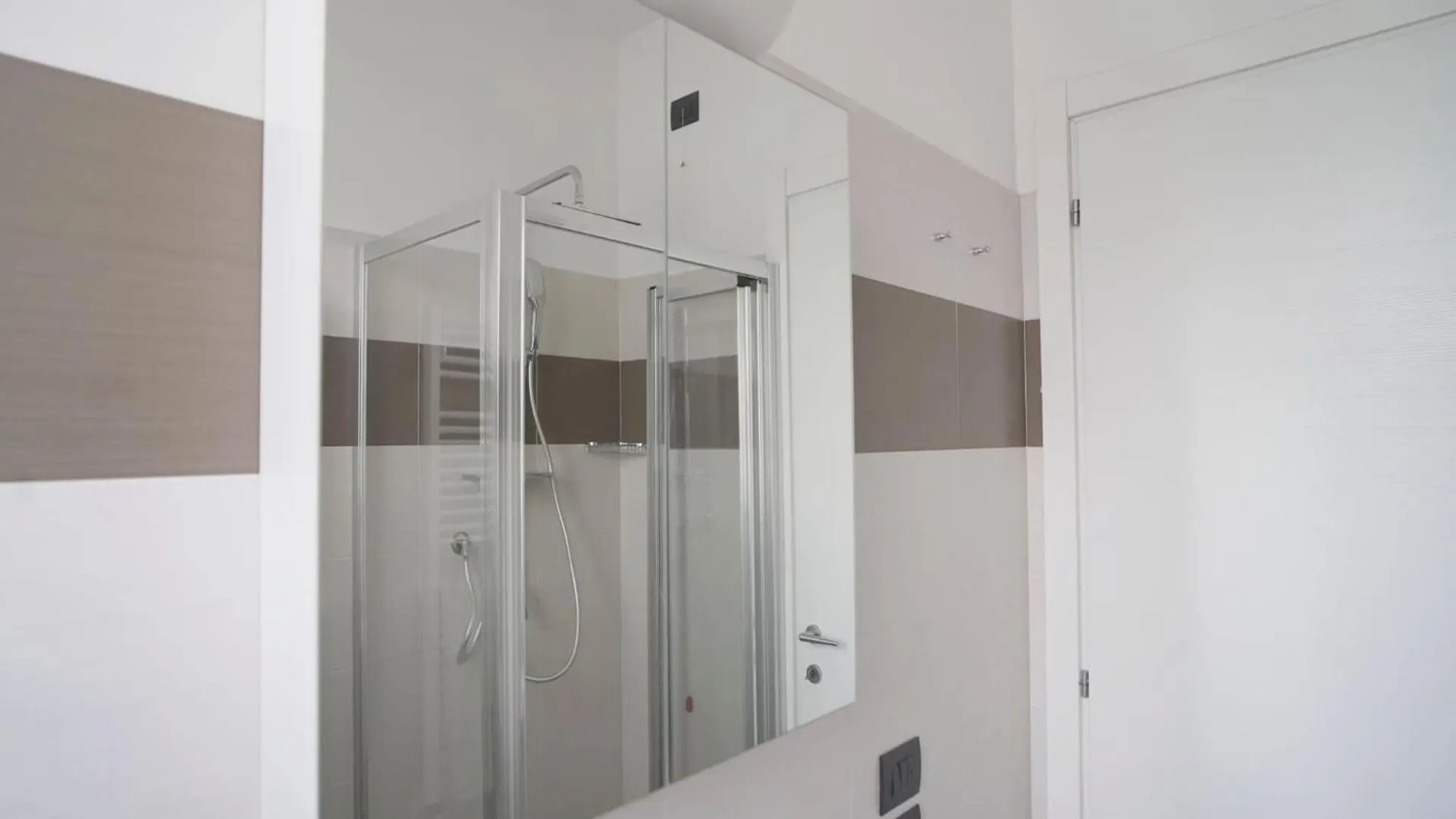 Candiani A3 Bilocale 2 Livelli Milan Apartment