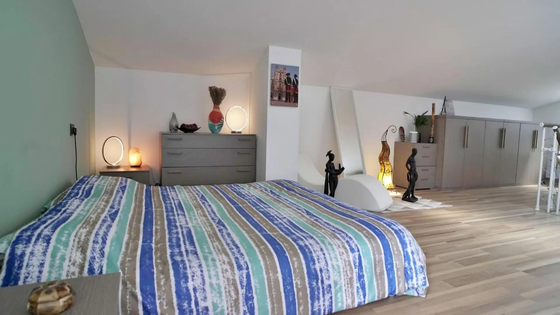 Apartment Candiani A3 Bilocale 2 Livelli Milan Italy